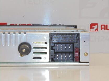 Bilradio med CD Clarion PU-2471D Citroën Peugeot 96565725XT