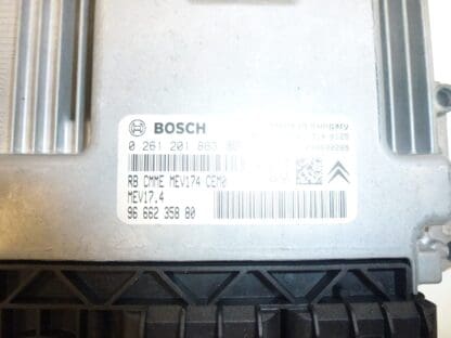 ECU Bosch MEV17.4 0261201863 9666235880