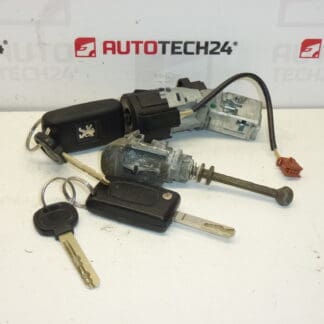 Switchbox, dörrlås och två Citroën Peugeot 4162EQ nycklar