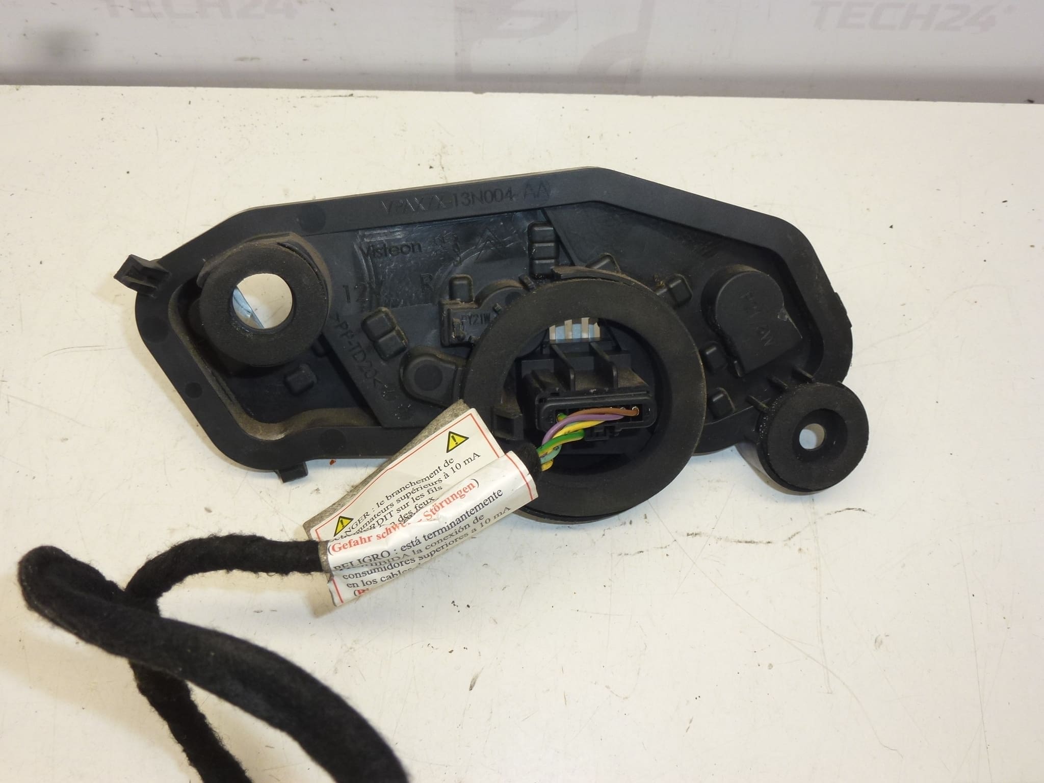 Fäste för bakre högra bakljus utvändig Citroën C5 X7 sedan 6350EW - Bild 2