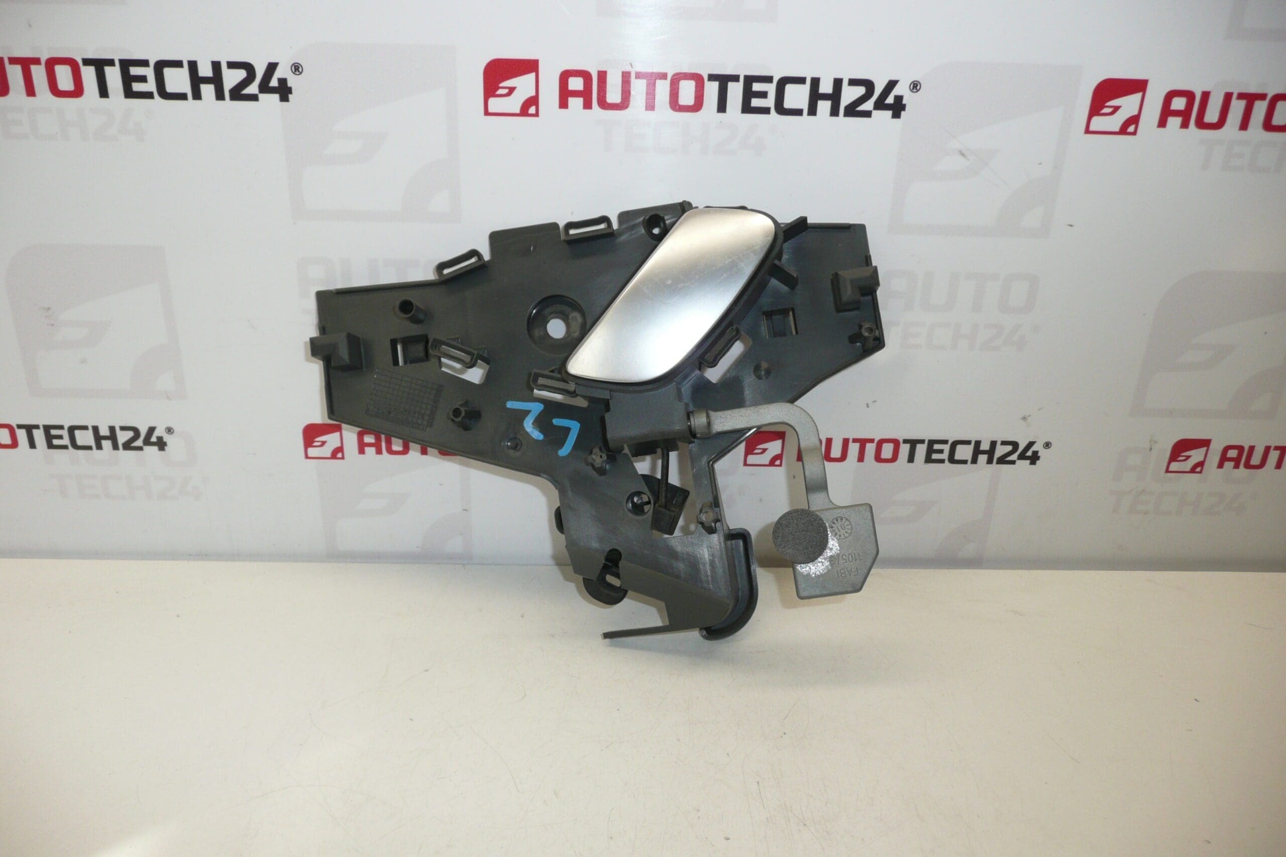 Inre handtag på vänster bakdörr Citroën C5 I och II 9641315777