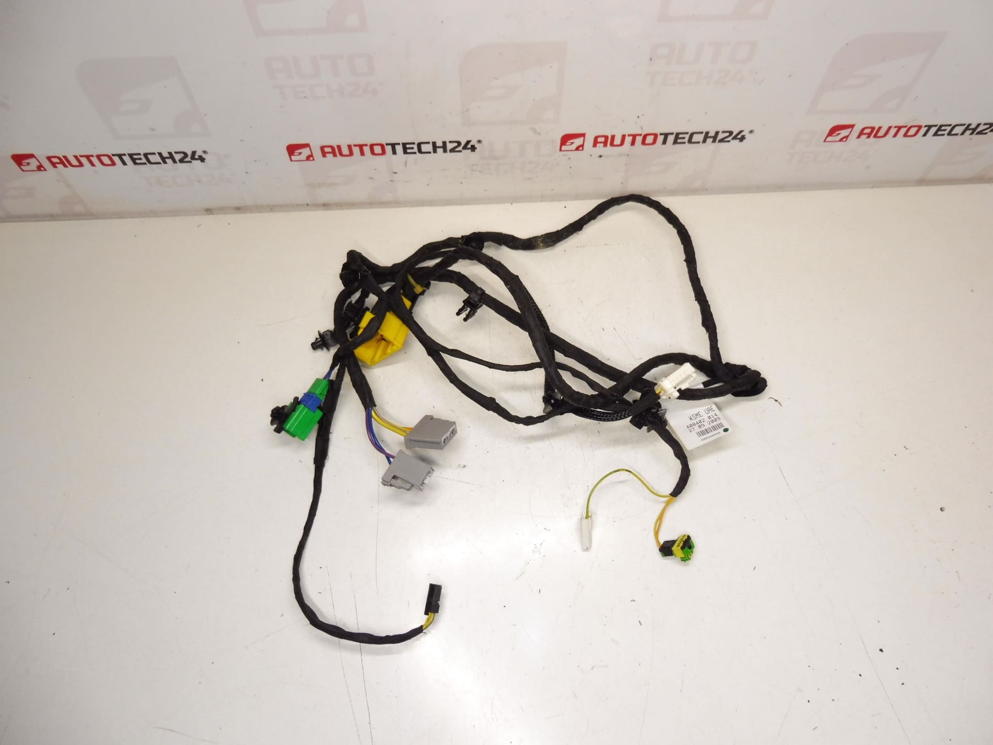 Peugeot 3008 5008 främre vänster sätessele 1602449-5 6545XS